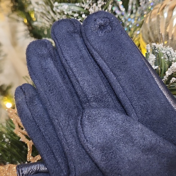 NEW UGG GLOVES LEATHER - Picture 3 of 3